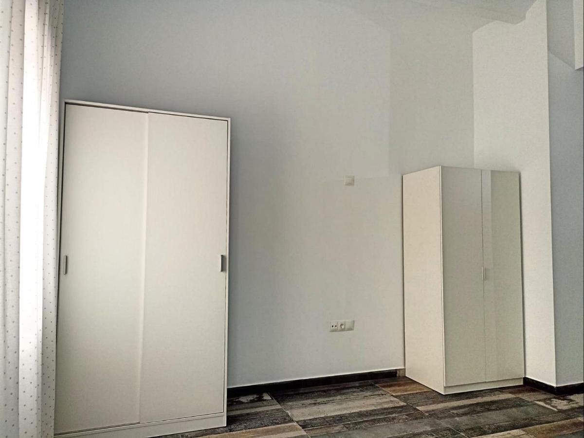 Modernos Apartamentos En Ciudad Jardin 科爾多瓦 外观 照片