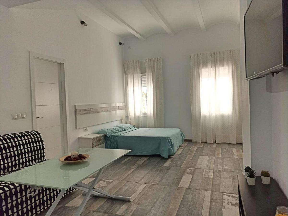 Modernos Apartamentos En Ciudad Jardin 科爾多瓦 外观 照片