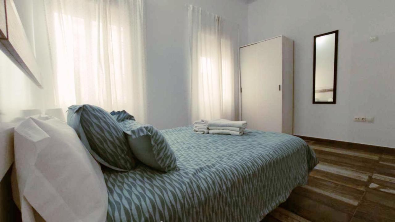 Modernos Apartamentos En Ciudad Jardin 科爾多瓦 外观 照片